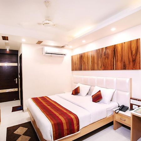 Hotel Star Shine New Delhi Eksteriør bilde