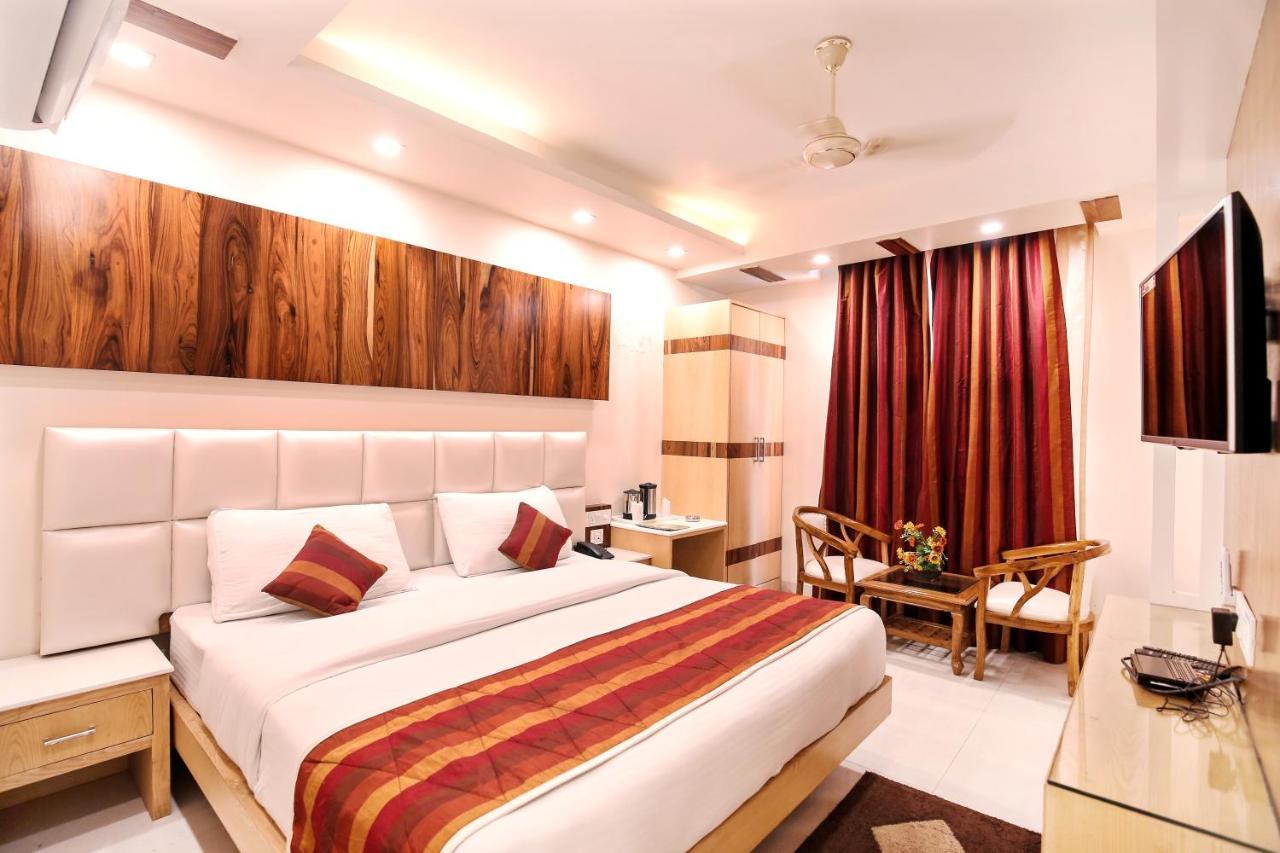 Hotel Star Shine New Delhi Eksteriør bilde