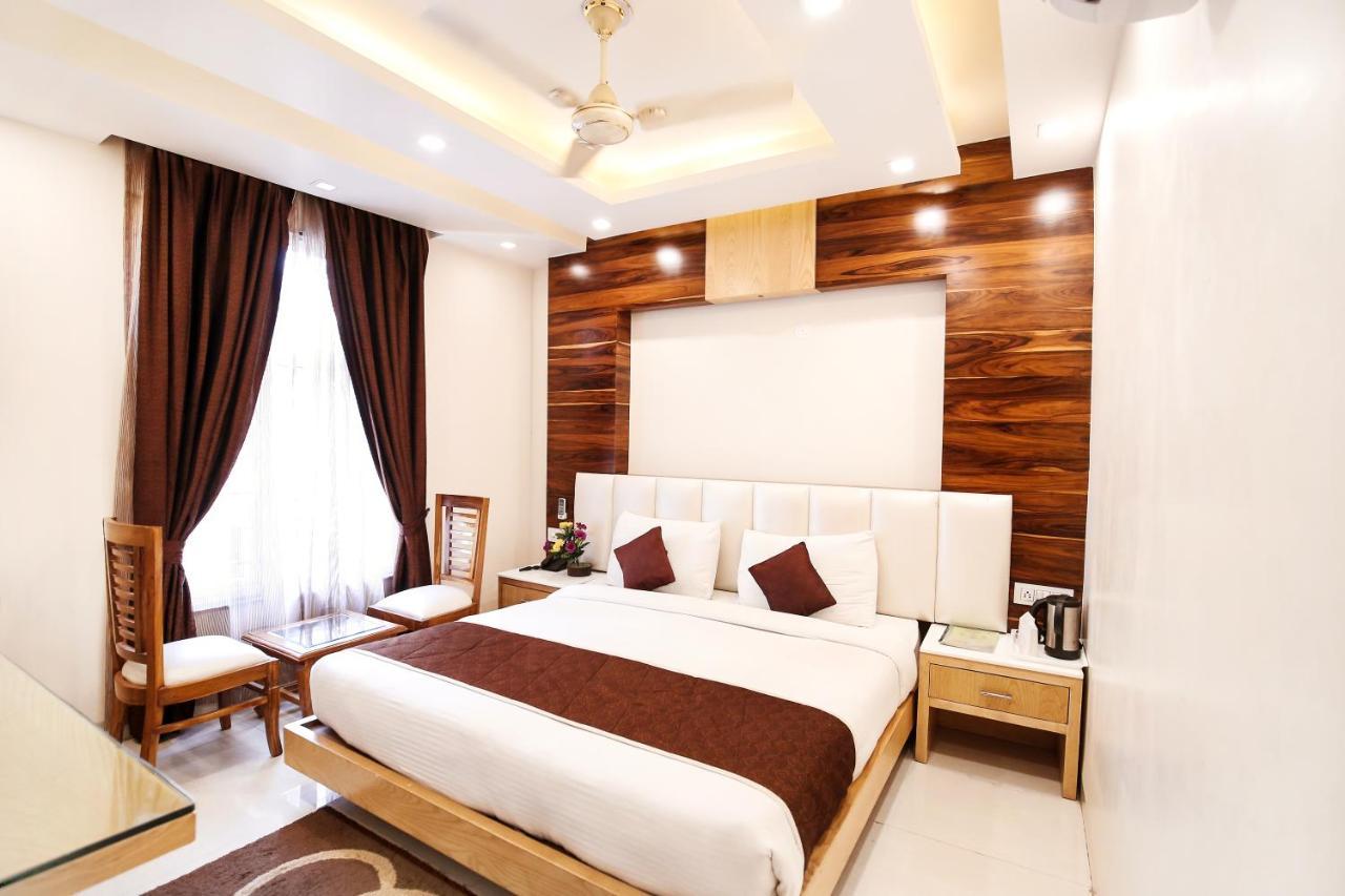 Hotel Star Shine New Delhi Eksteriør bilde